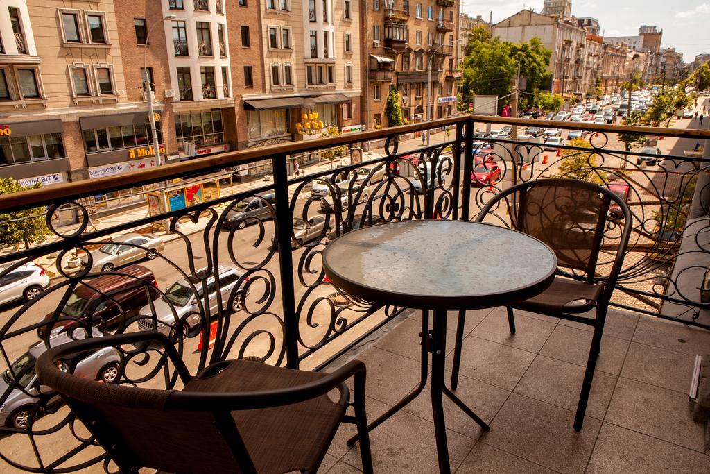 Mini Hotel Non-Stop Kyiv Exterior foto